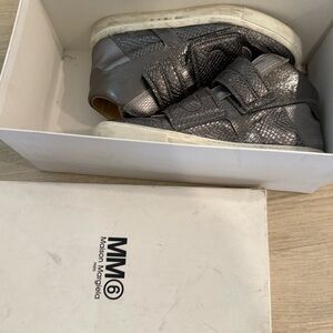 MM6 Maison Martin Margiela  Silver Sneakers, size 37